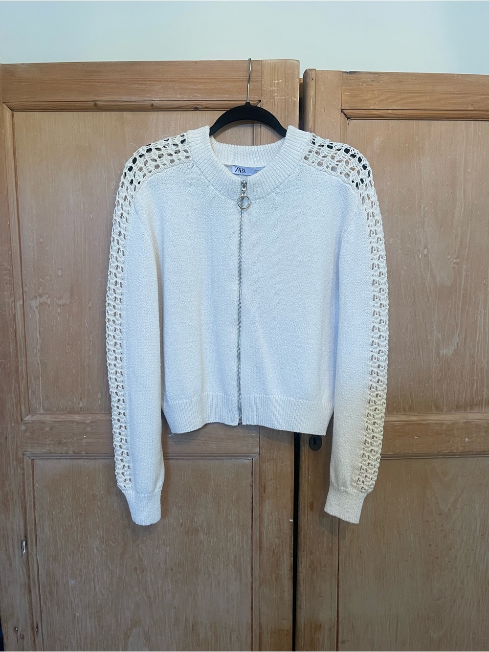 NWT - Zara Cream Knit Zip Cardigan with Crochet Sleeves - women’s medium
